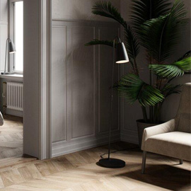 Sway Floor Light